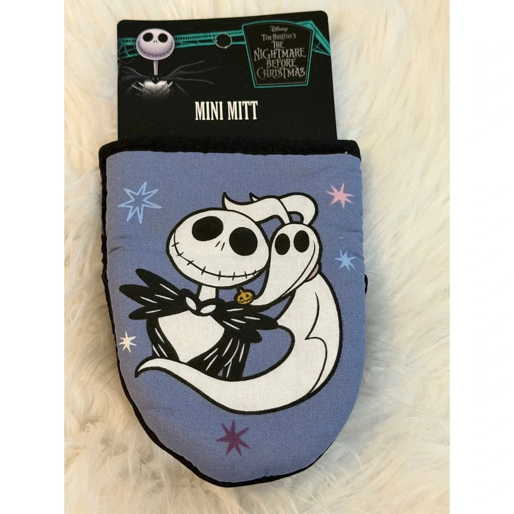 Disney Nightmare Before Christmas Jack Sally Kitchen Towel Pot Holder Mitt Set